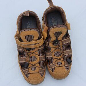 Brown Sporty Sandals with Adjustable Strap and Closed Toe